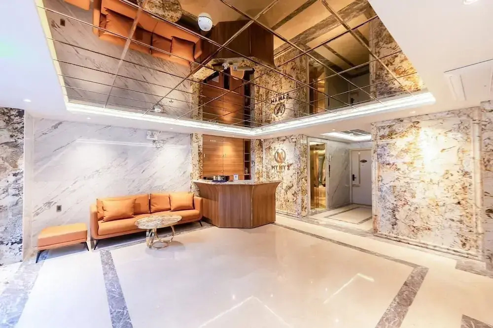 My My Hotel 2