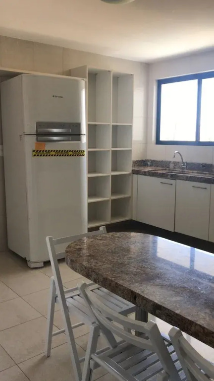 Apartamento FAMILIAR com 4 SUITES