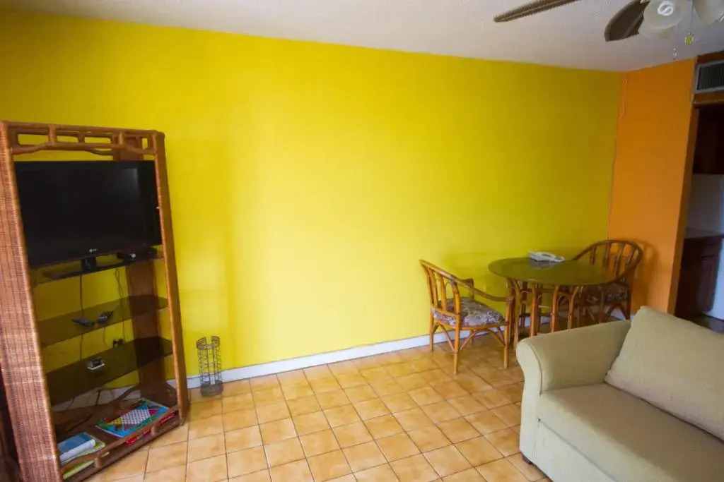 Deluxe Montego Bay Club Studio & Suites