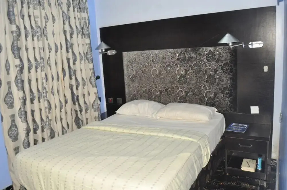 Transtell Suites & Apartments