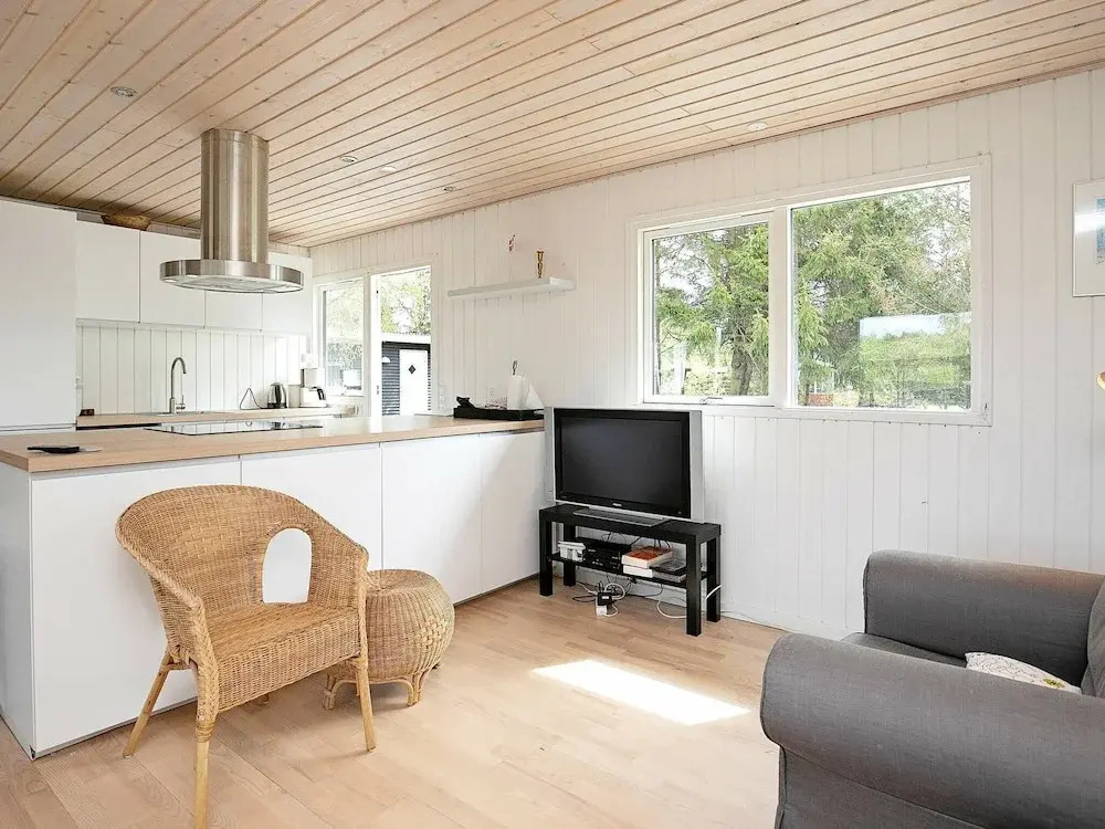 Garden View Holiday Home in Storvorde near Sea