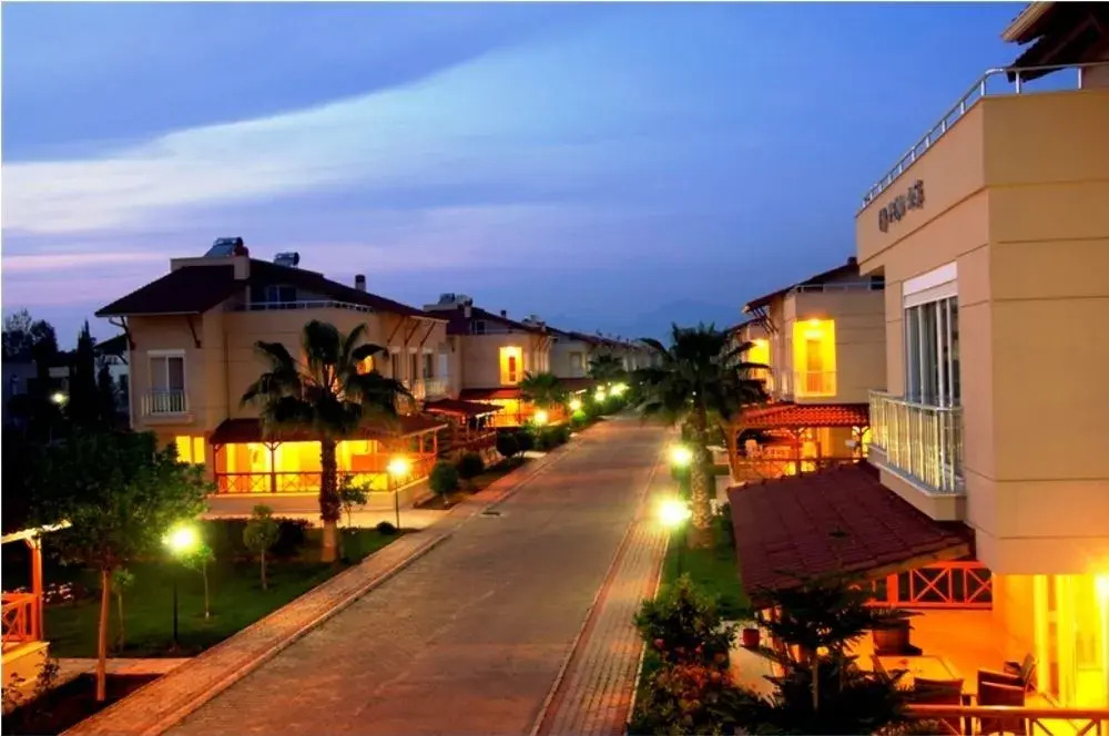 Paradise Town Villa Beltania