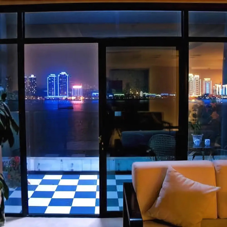 Meng Jiang Hotel