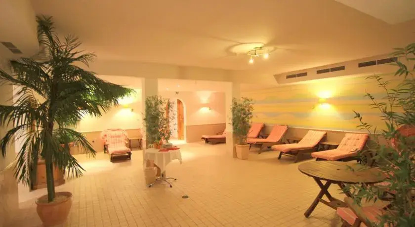 Sporthotel Zürsersee