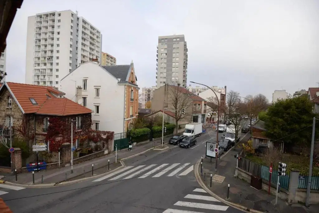 Joli Appt Pour 4 Près De Mairie Des Lilas