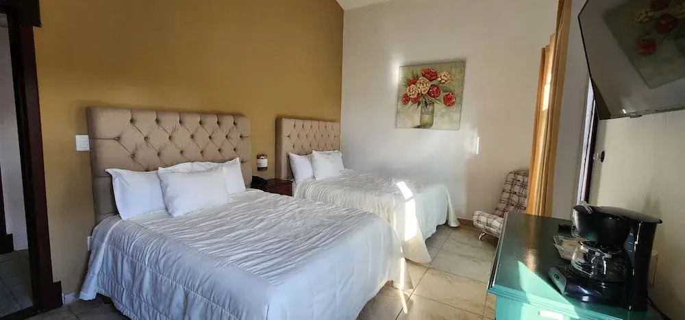 Hotel Hacienda Villa Victoria