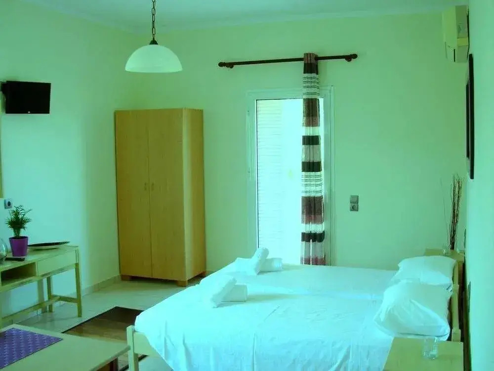 Callista sea view or garden