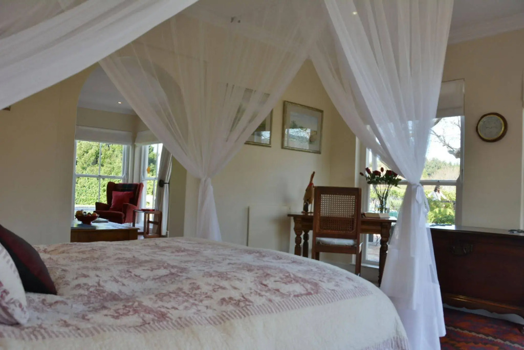 Majini Guest House