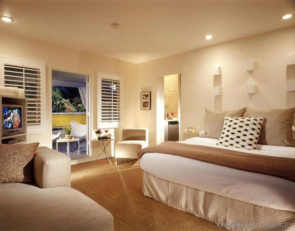 Movie Colony Hotel