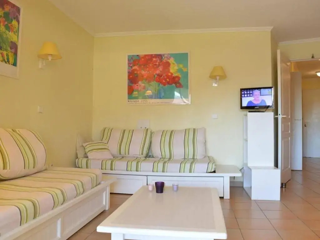 Appartement Les Issambres, 2 pièces, 5 personnes - FR-1-226-81