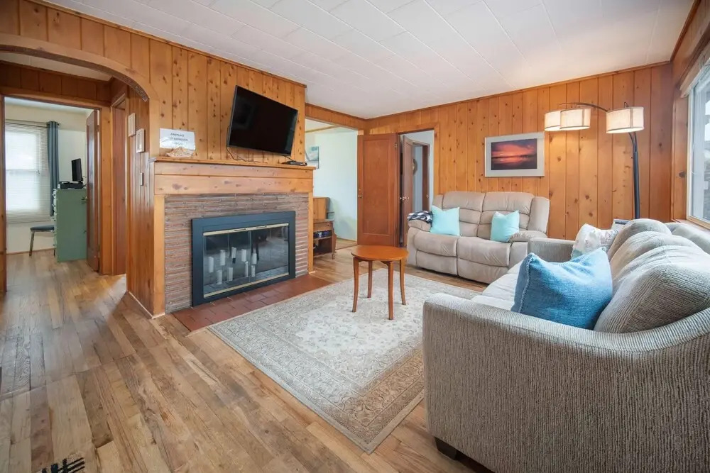 Barefoot Bungalow