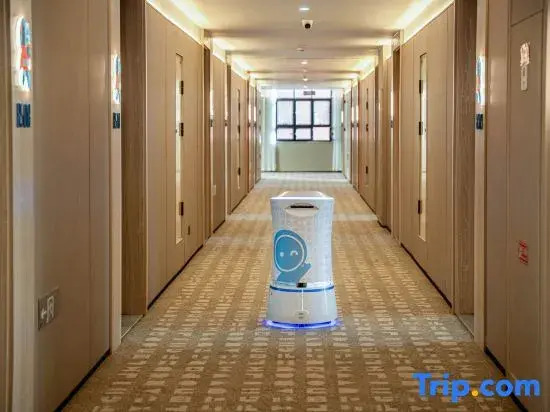 Home Inn·Neo (Korla People's Square, North Jiefang Road Branch)