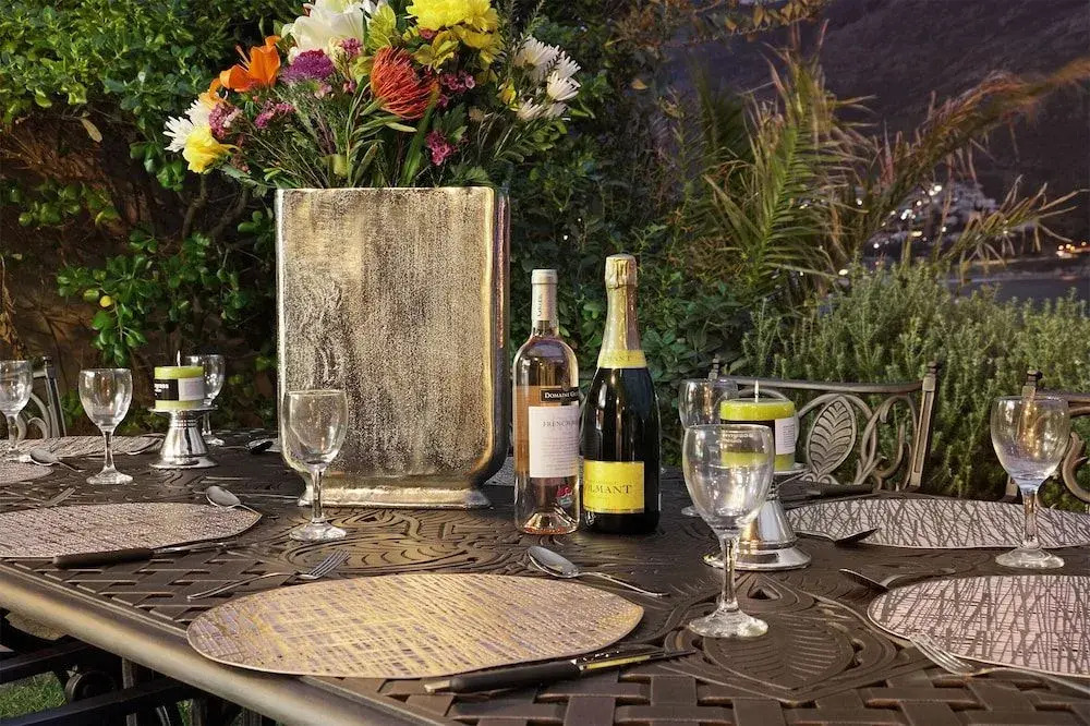 Villa de la Mer Hout Bay Beachfront