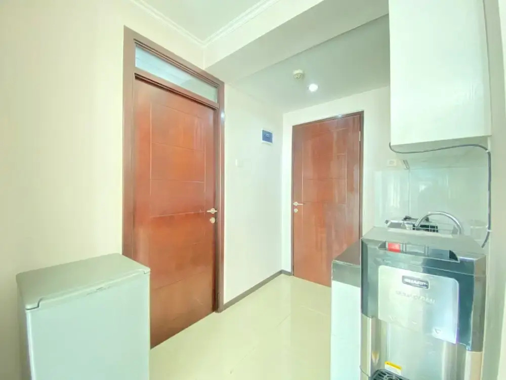 Spacious and Tranquil 2BR Apartment Gateway Pasteur By Travelio