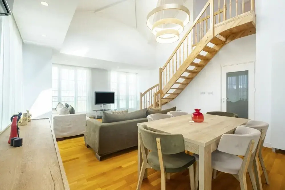 Chic Flat Near Public Transportation in Goztepe