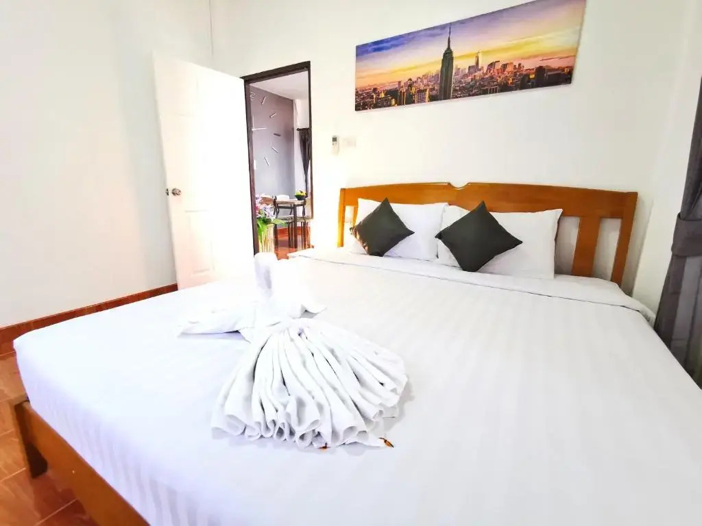 Thai Orange Villas - Private Pool Villas - Modern & Privacy