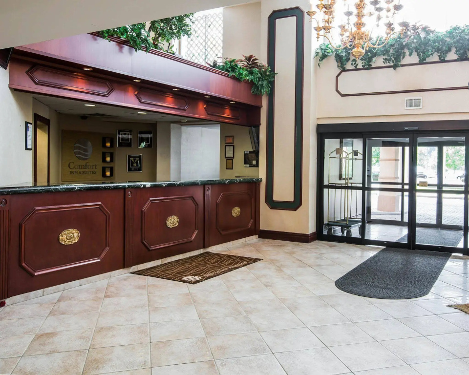 Holiday Inn Express & Suites Hawthorne Elmsford North by IHG