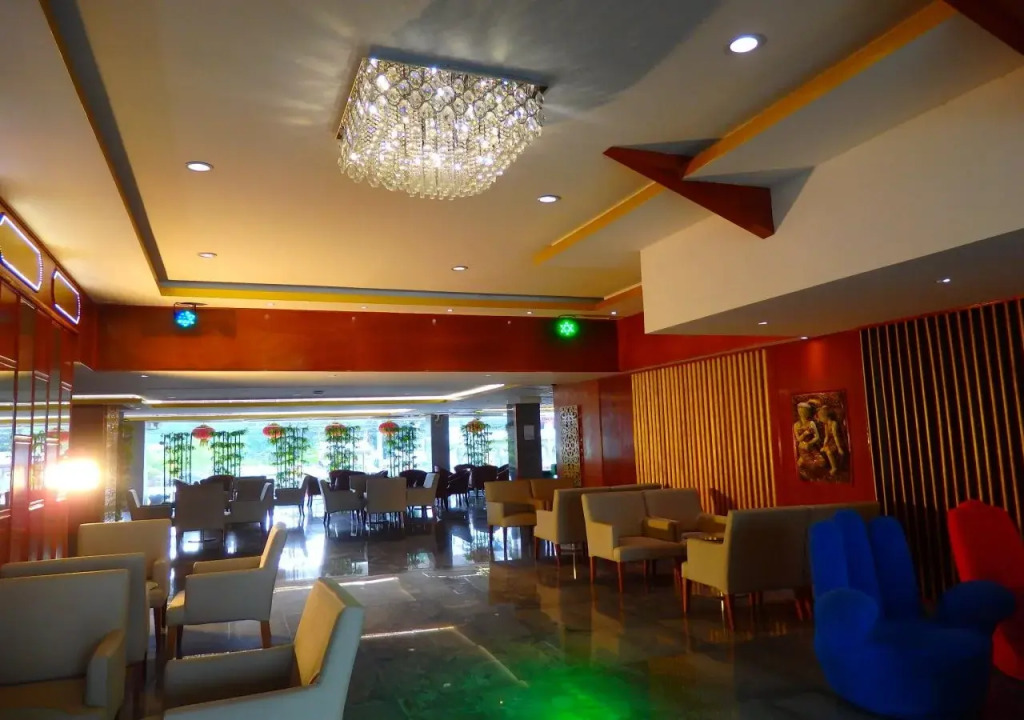 Pohseen Hotel
