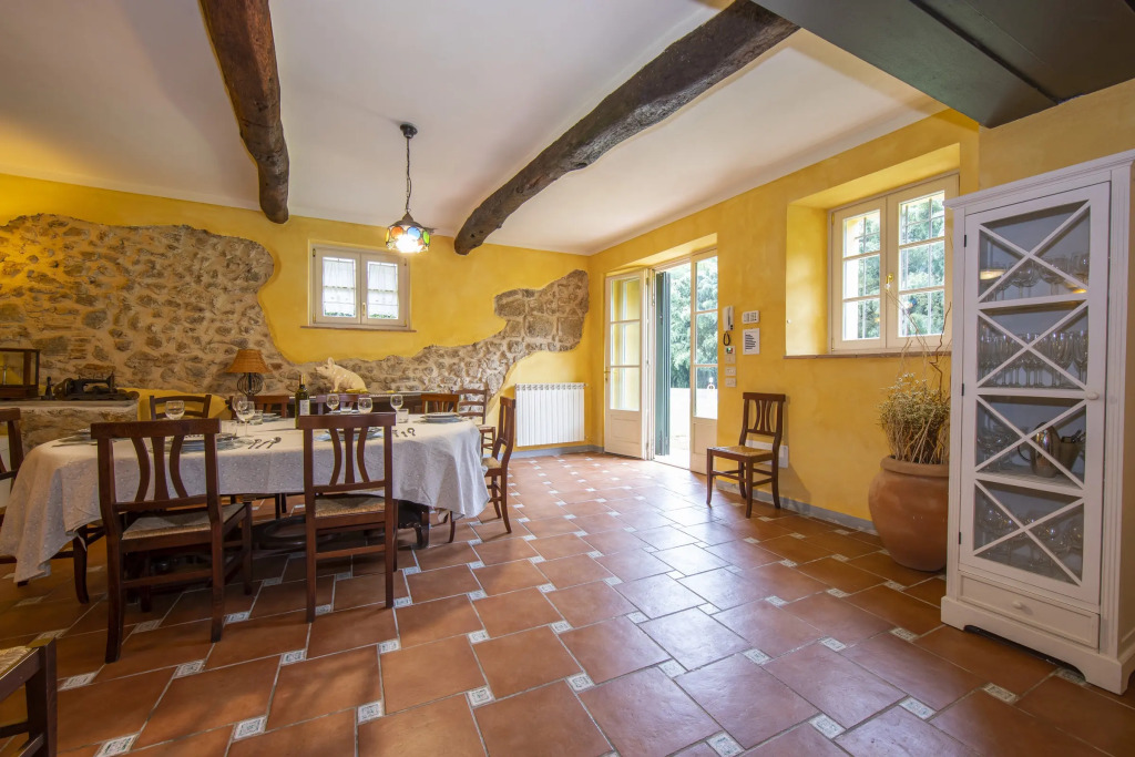 Villa Anna Montebello
