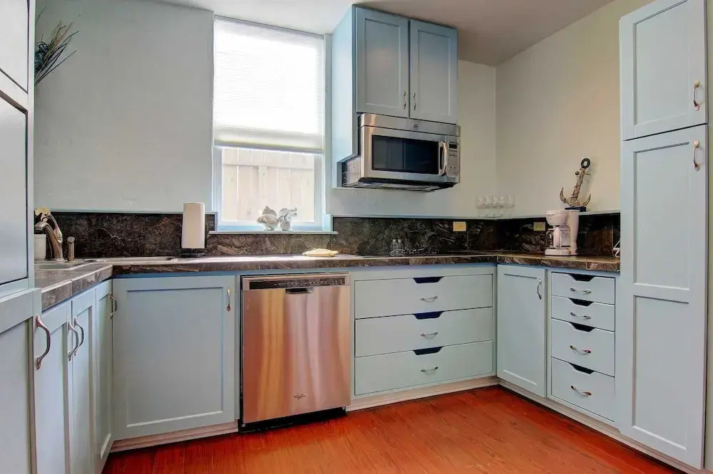 Royal Palm Retreat - 4 Br Home