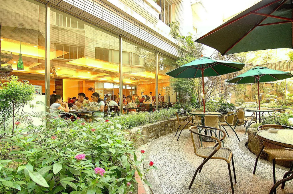 Liga Hotel