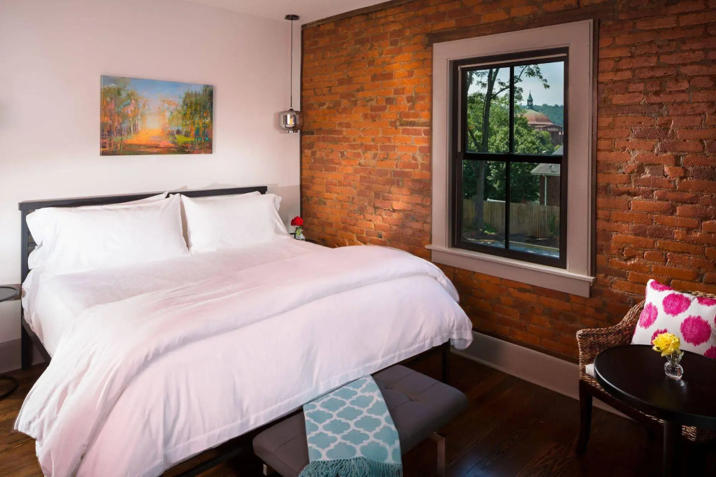 Bunn House - A Boutique Hotel