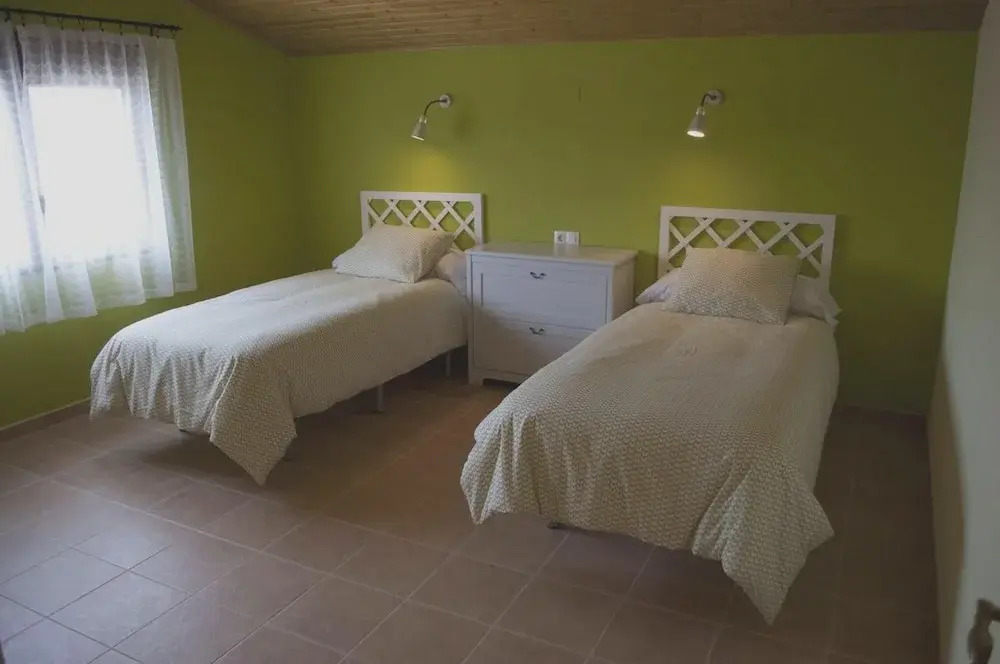 House With 4 Bedrooms in Yeste, With Wonderful Mountain View, Pool Access and Enclosed Garden