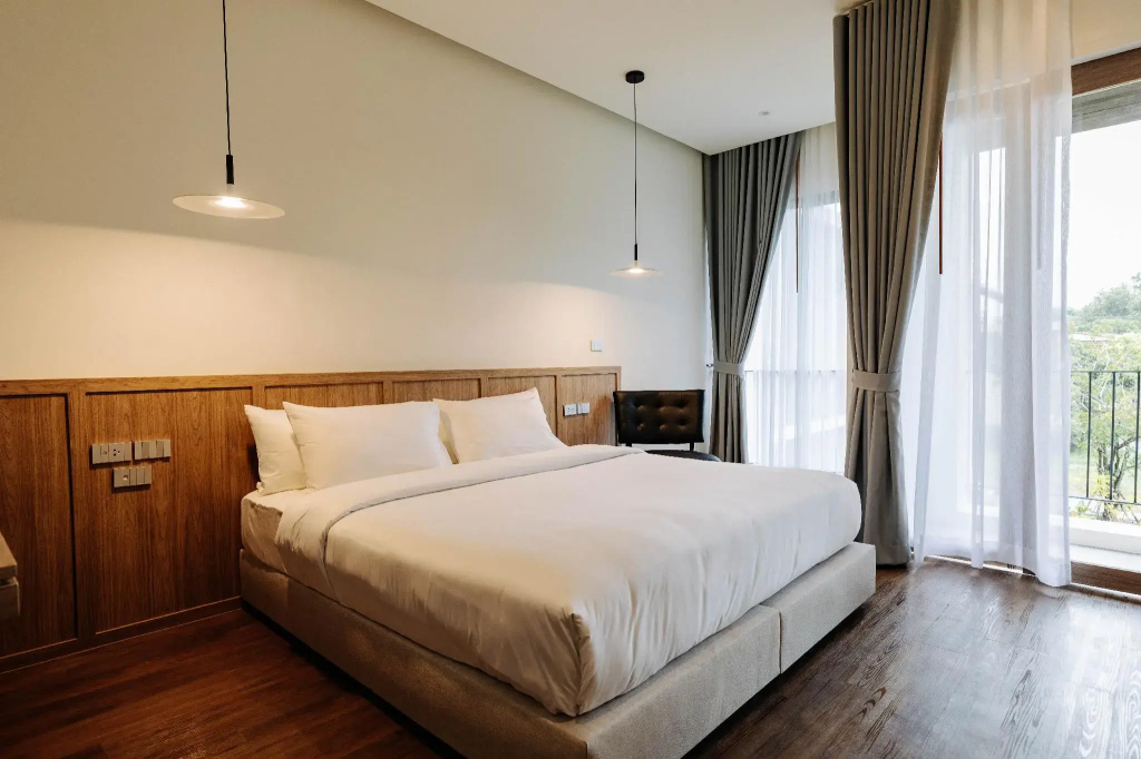Shanti-Retreat Hotel