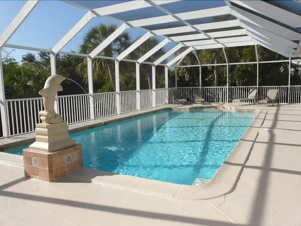 550 Inlet Drive
