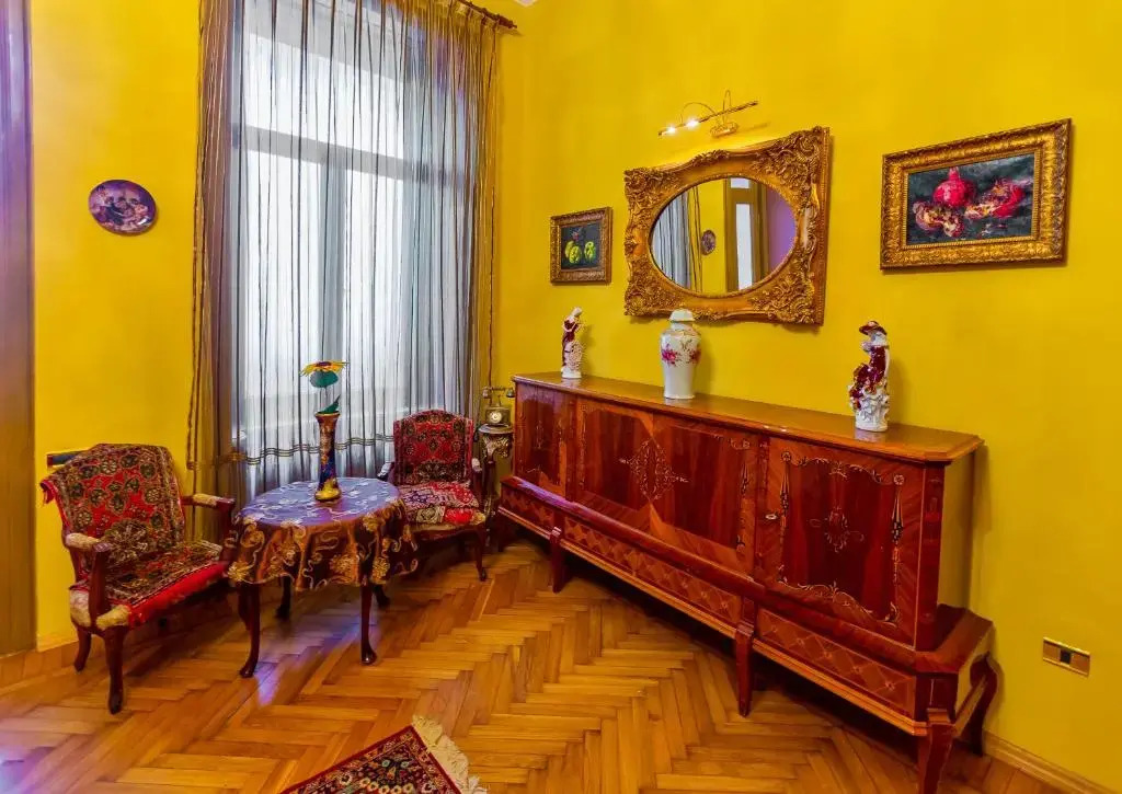 Апартаменты Royal Suite на улице Низами