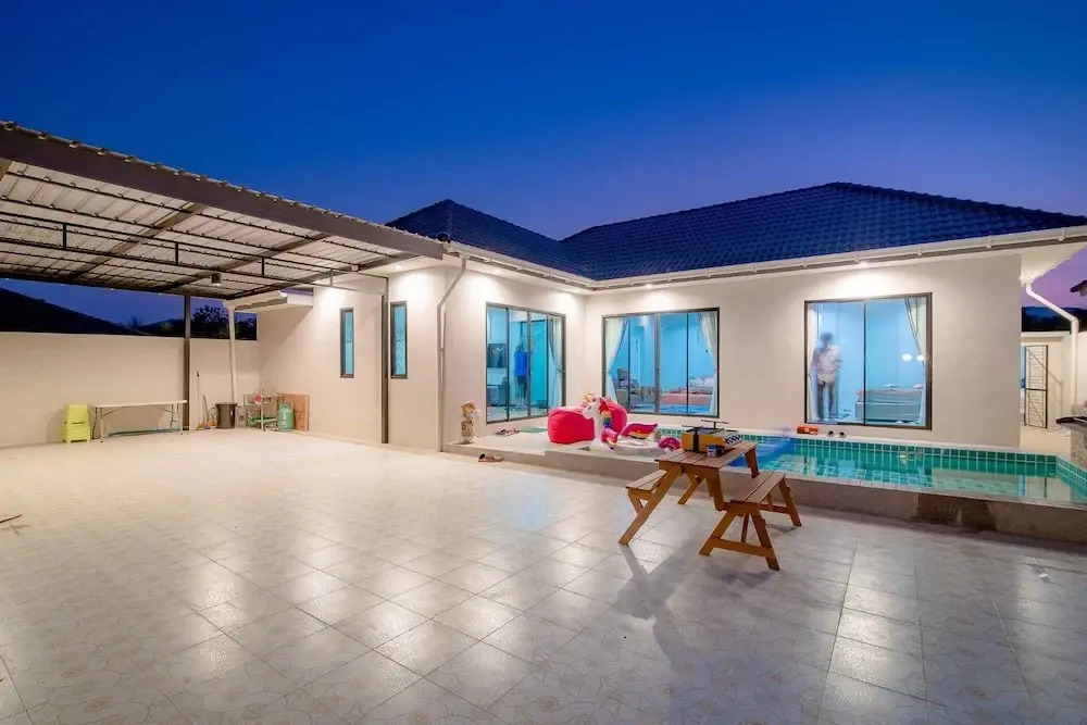 Hani Pool Villa