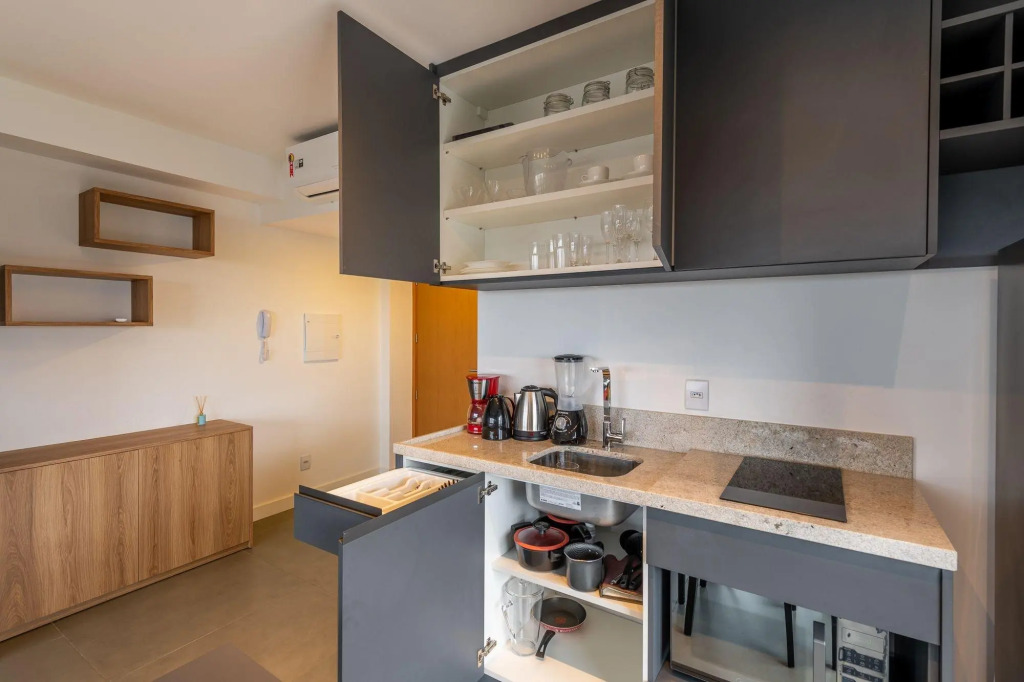 LIV - Apartment 1501