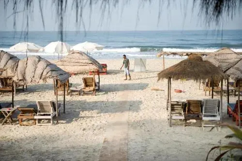 Lamore Beach Cottages