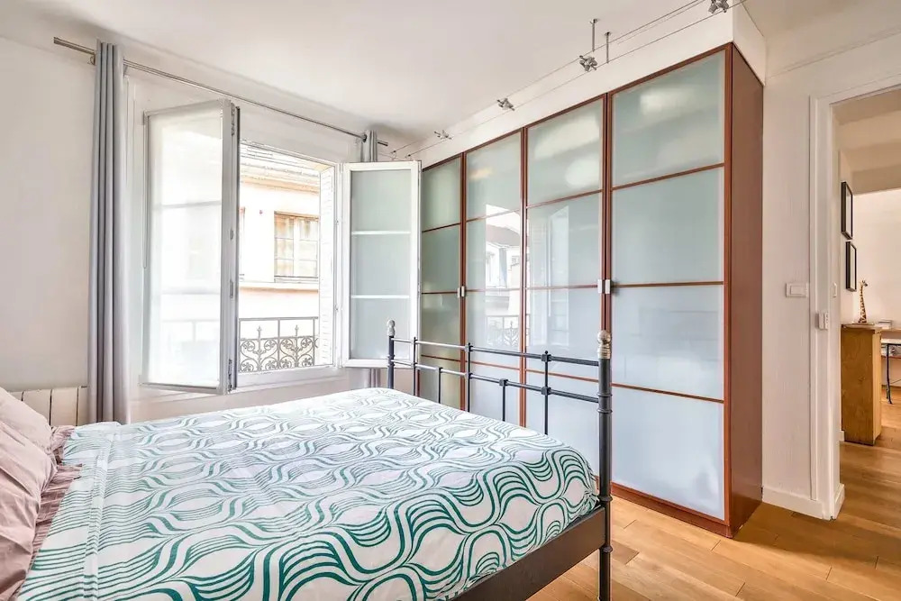 Very Nice and Charming 2 Room Apartment in Paris