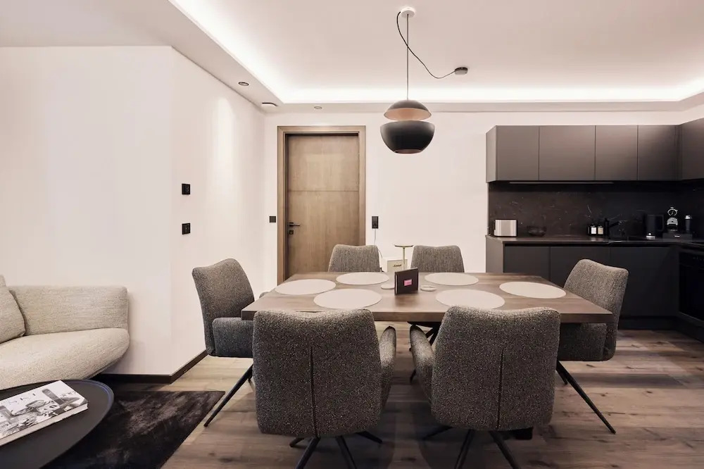 Chalet Ischgl - Modern Luxury Residences