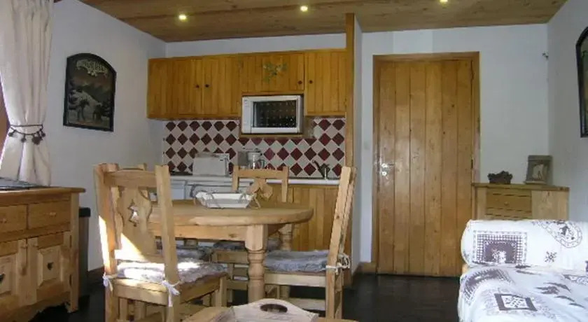 Chalet "Alpen Rose"