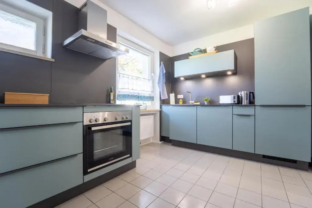 dreamcation - Ehemalige Kirche & Pfarrerwohnung, 3D-Tour, Terrasse, Garten, BBQ