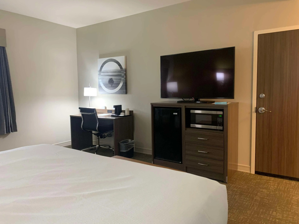 Best Western Plus Horseheads - Elmira