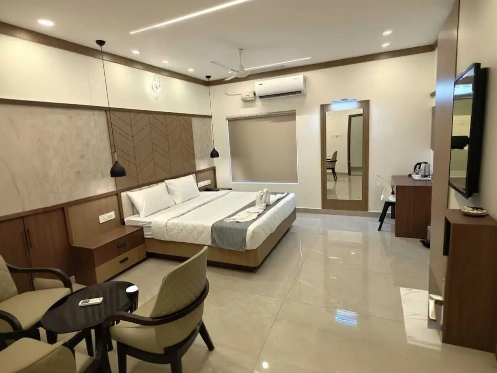 Adara Residency