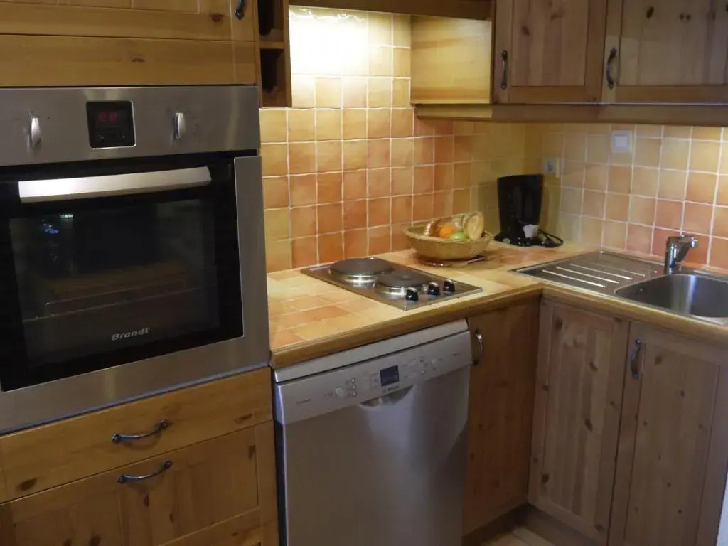 Appartement Les Allues-Méribel, 2 pièces, 5 personnes - FR-1-355-144