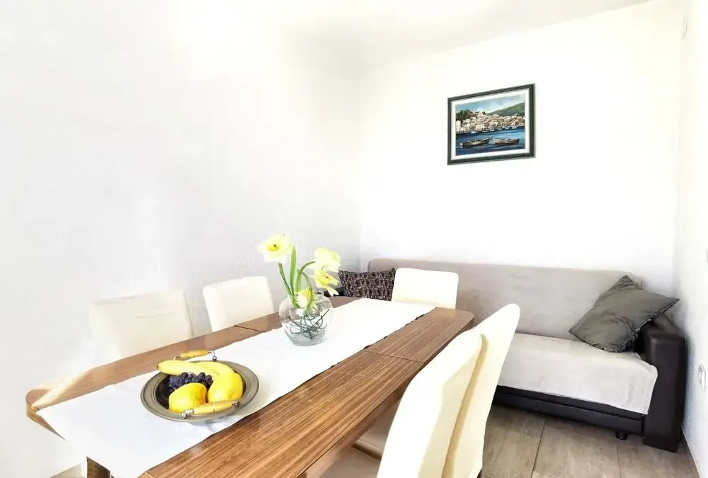 Apartments Apartmani Mastelic