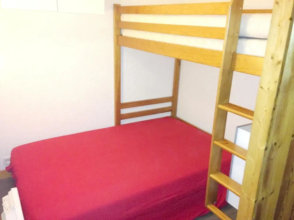 Apartment With one Bedroom in Mont-de-lans, With Wonderful Mountain Vi