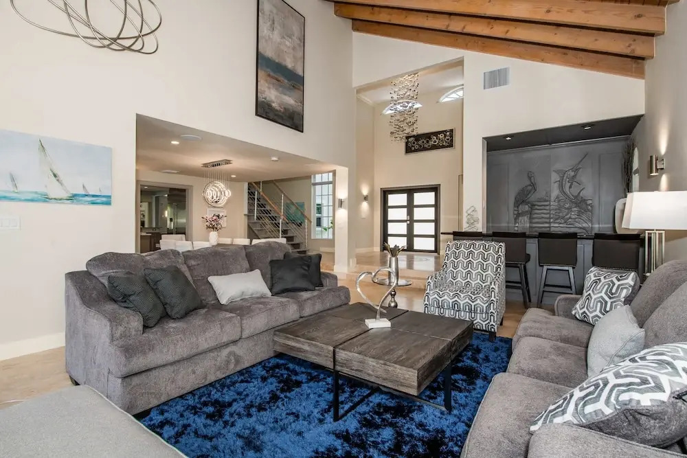 The House of 425 Coral Way 5 Bedrooms 4.5 Bathrooms Home