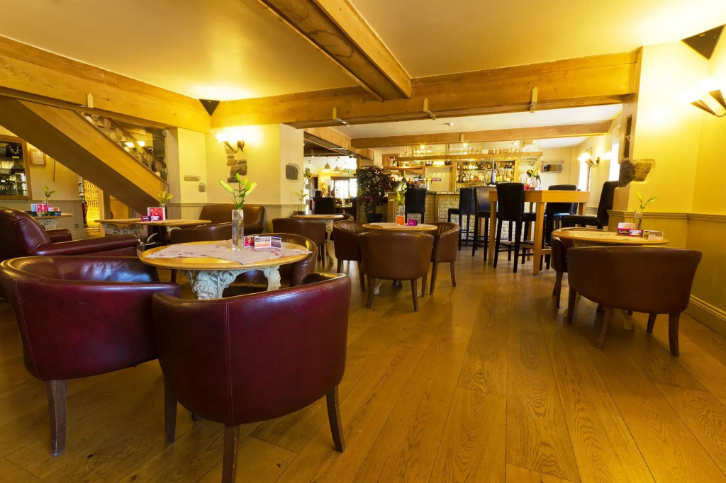 The Farmhouse Hotel and Restaurant