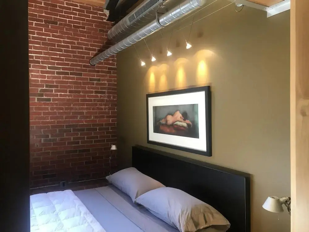The Hangar Lofts Hotel