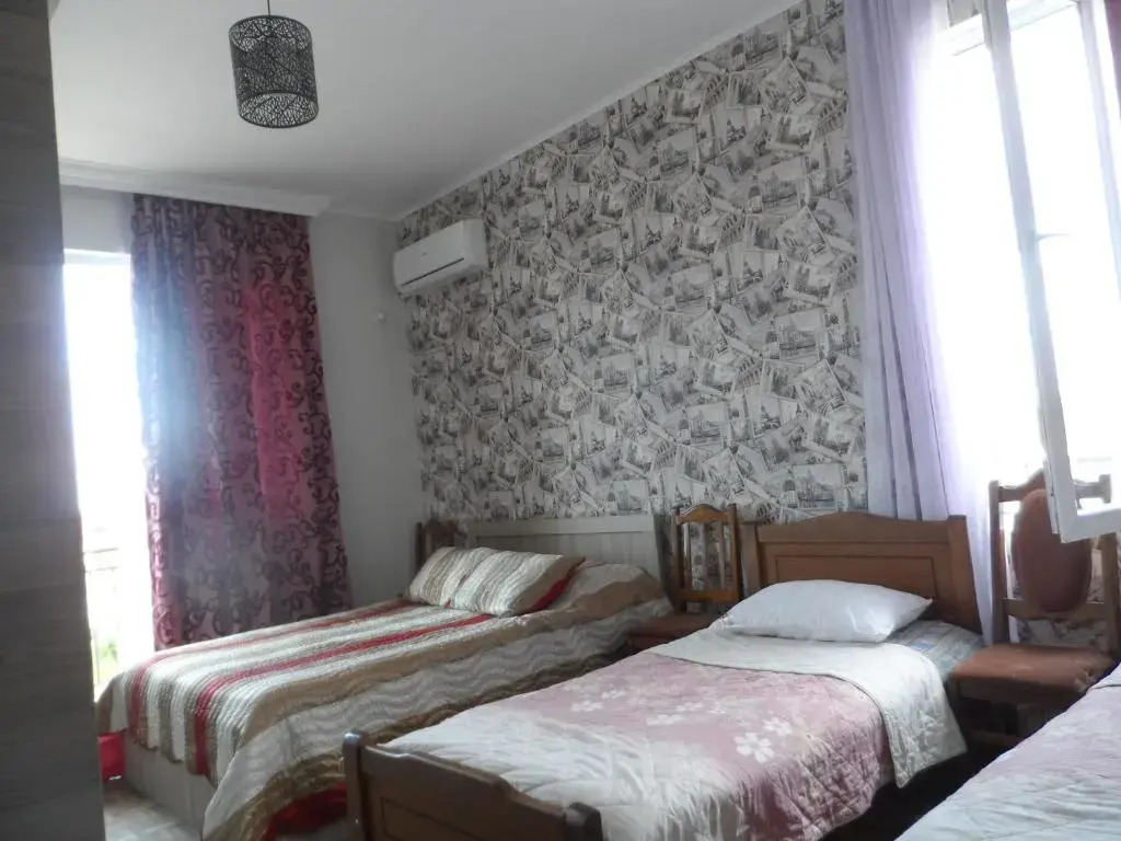 House Agmashenebeli St 1 Line 4