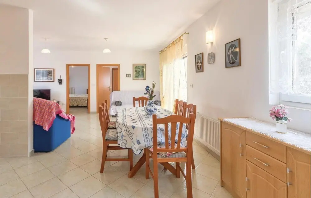 Beautiful Apartment in Vodnjan With 2 Bedrooms