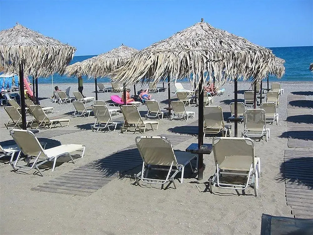 Panos Beach Hotel