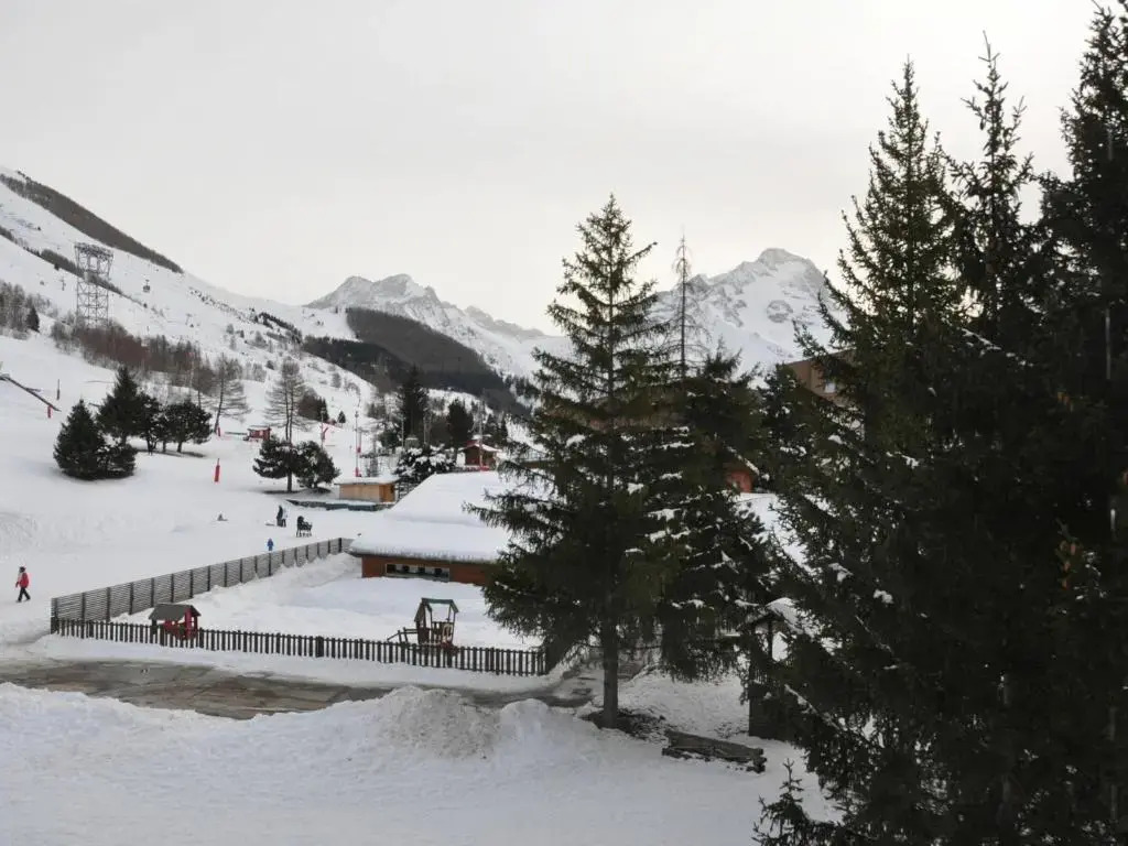 Appartement Les Deux Alpes, 1 pièce, 4 personnes - FR-1-348-189