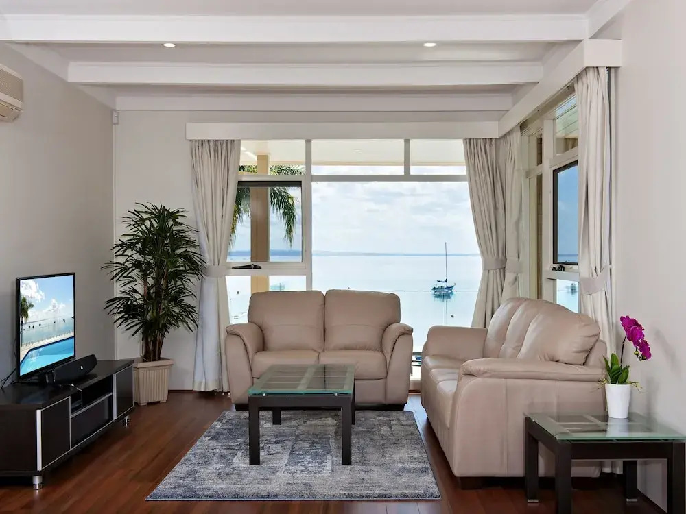 Soldiers Point Road, 245, Wanda View